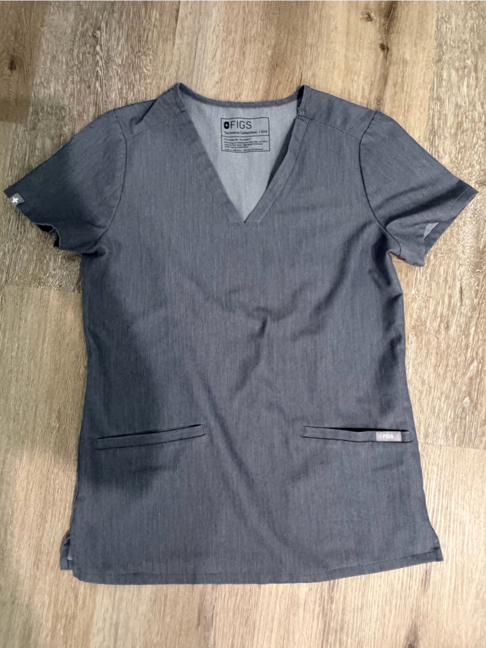 FIGS Graphite Gray Top